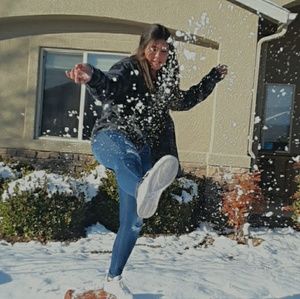 Meet your Posher, Selena